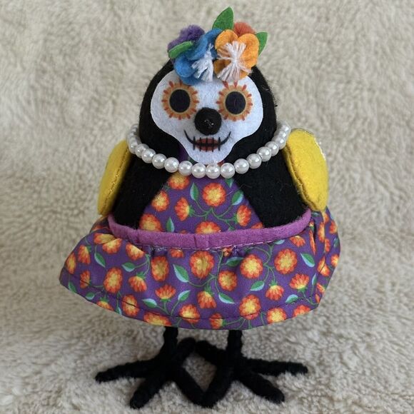 Target Bird 2019 Alma Day of the Dead Halloween Spritz Dia De Los Muertos Bird - Picture 1 of 4